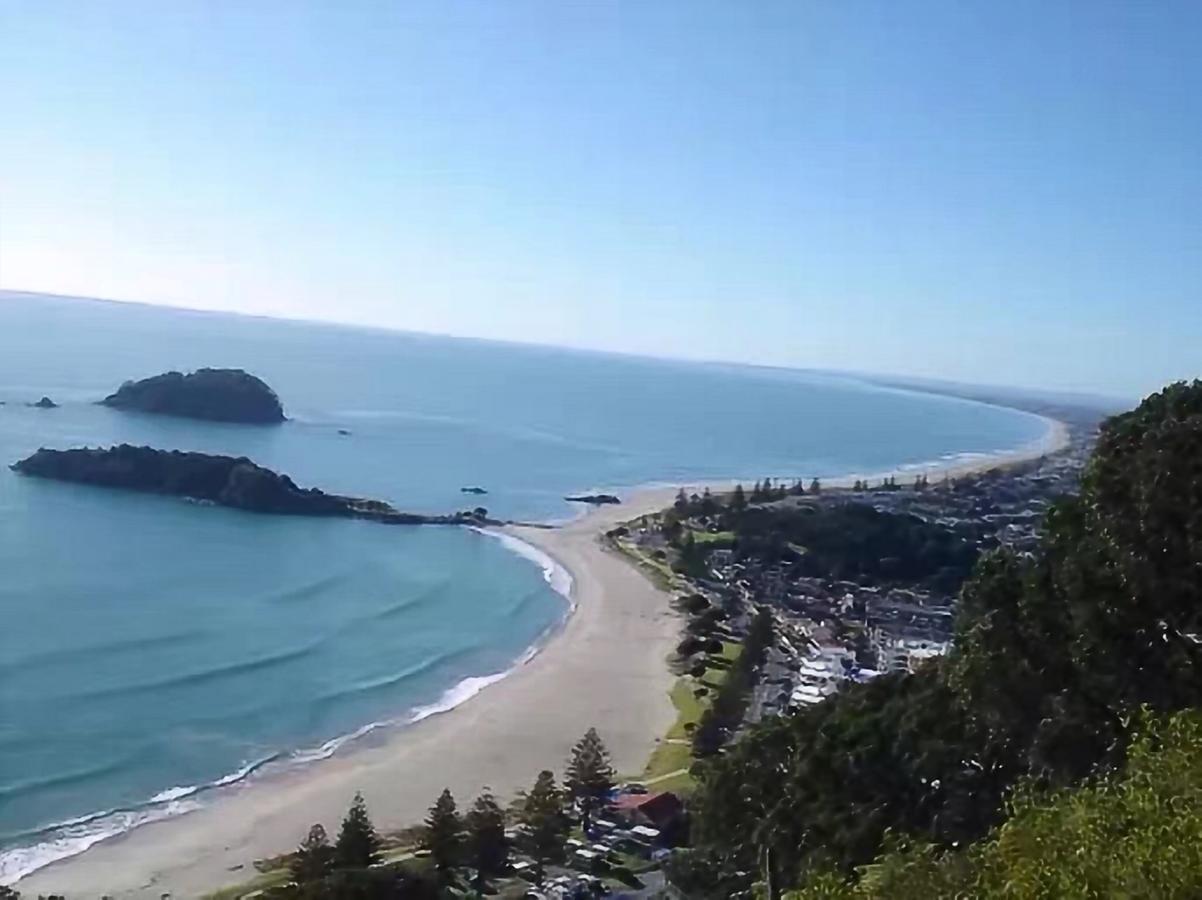 Holiday House Mount Maunganui Buitenkant foto